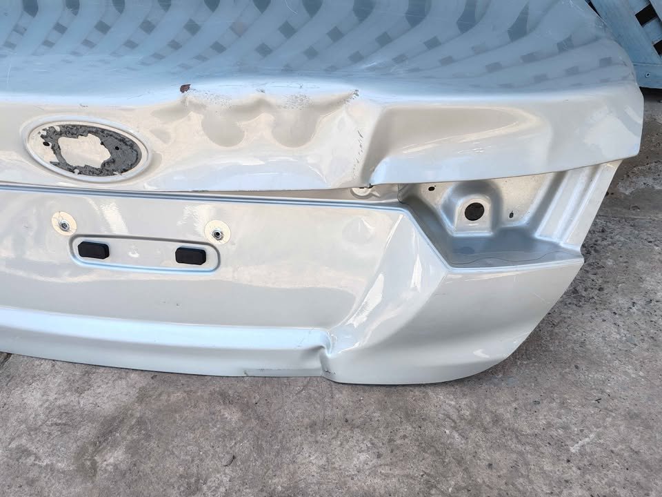 Tapa maleta Kia Cerato 2019 - 2021 - Imagen 5