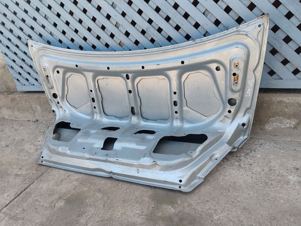 Tapa maleta Mitsubishi Lancer 1999 - 2001 - Imagen 6