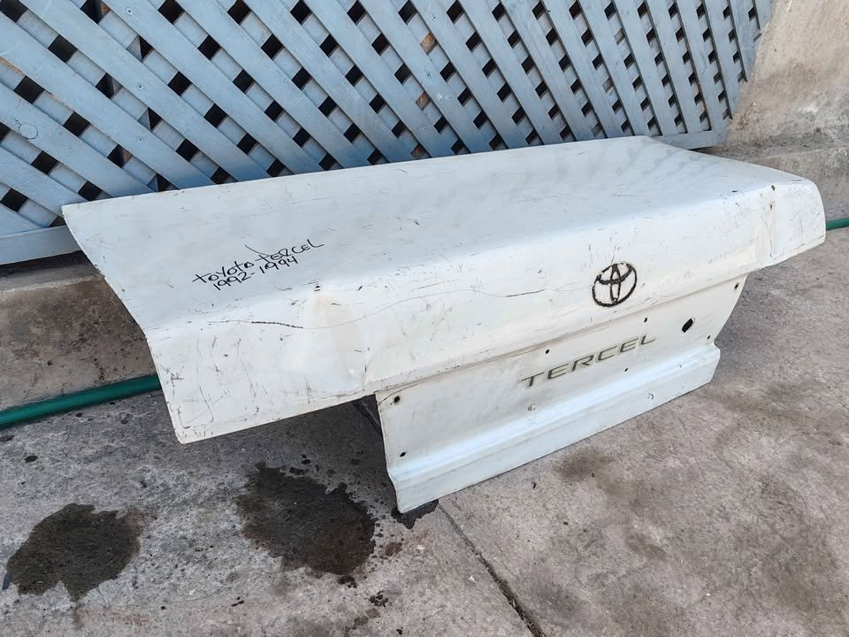 Tapa maleta Toyota Tercel 1992 - 1994 - Imagen 5