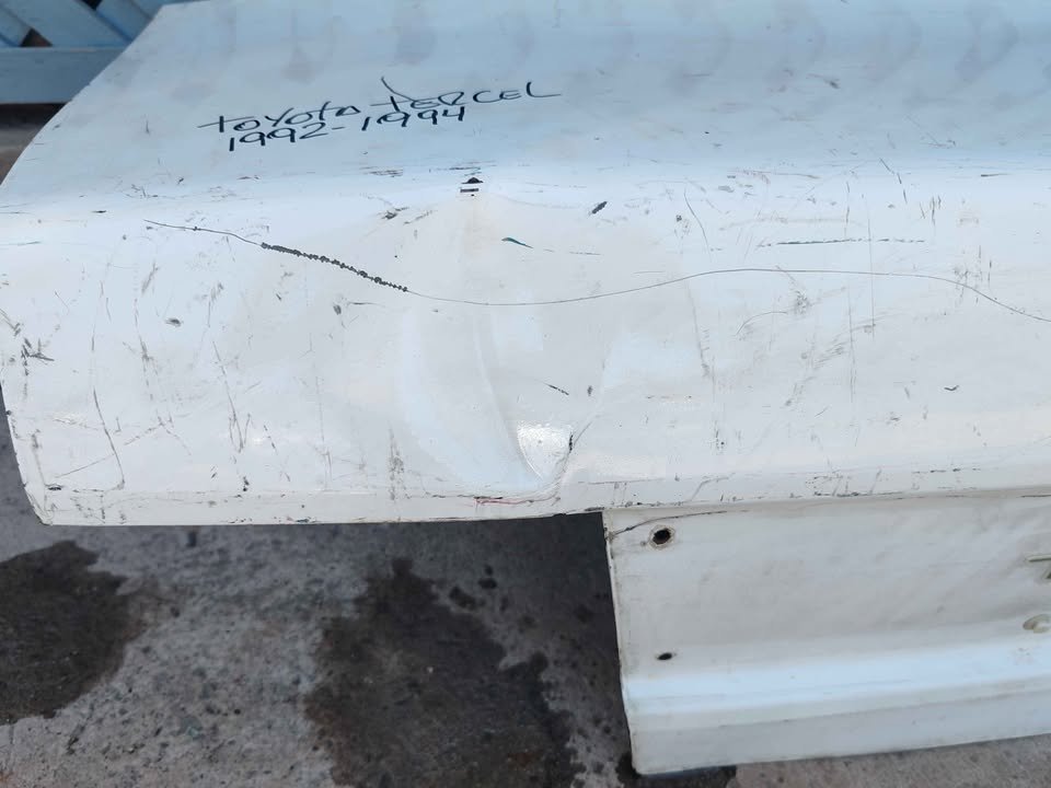 Tapa maleta Toyota Tercel 1992 - 1994 - Imagen 6