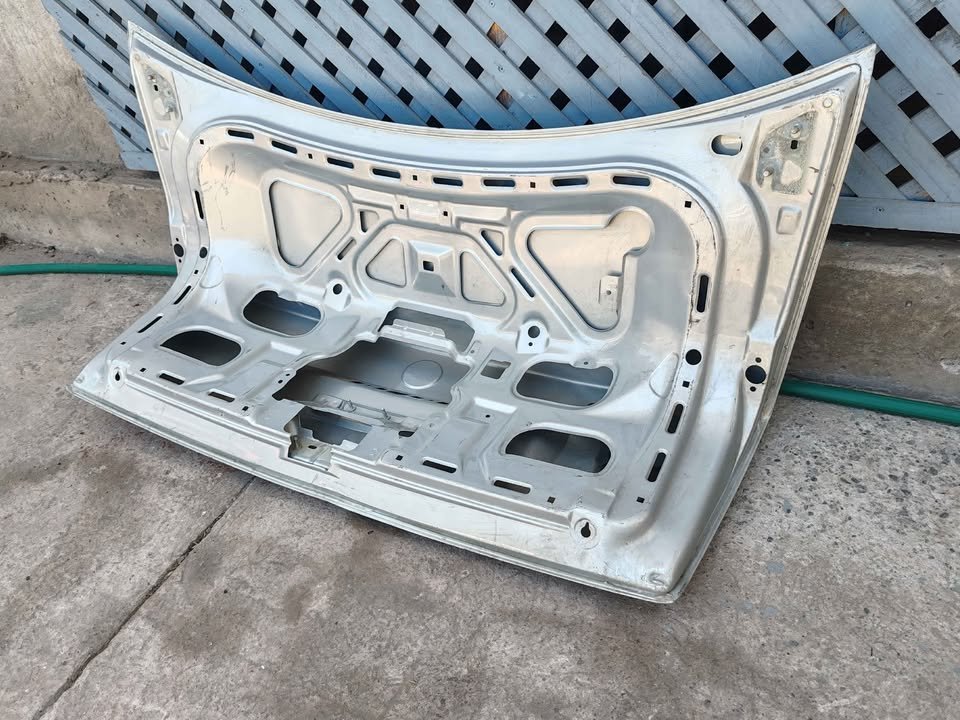 Tapa maleta Volkswagen Passat 1998 - 2001 - Imagen 7