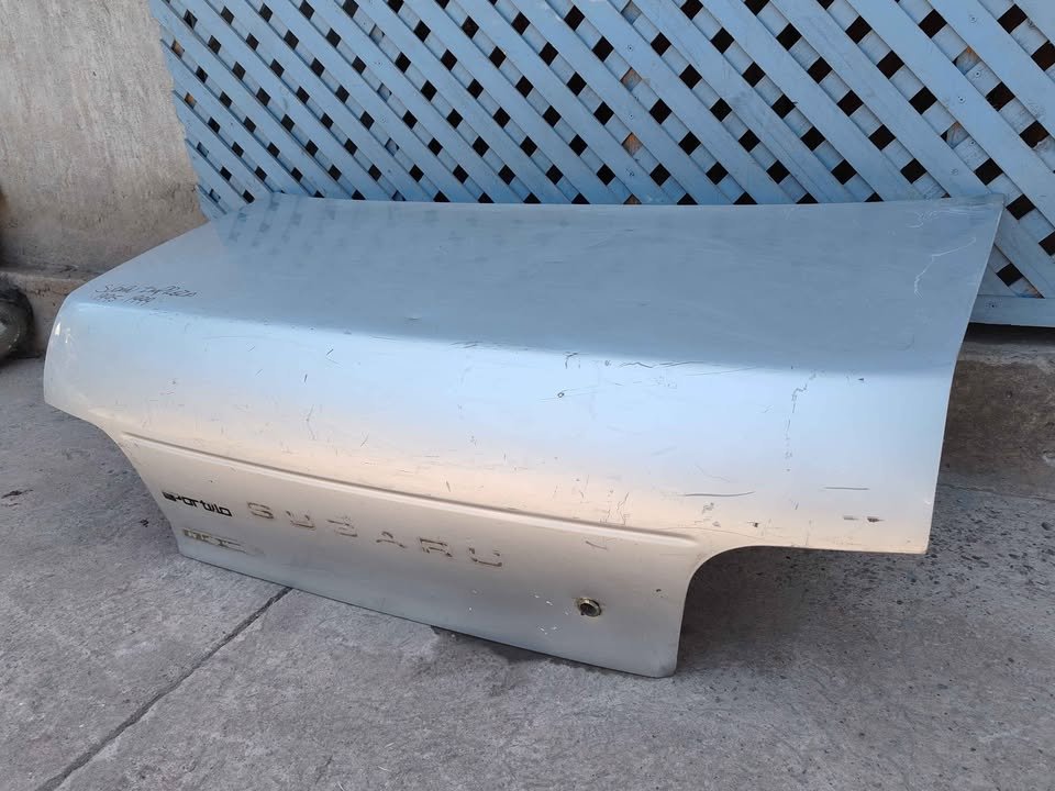 Tapa maleta subaru Impreza 1995 - 1999 - Imagen 3