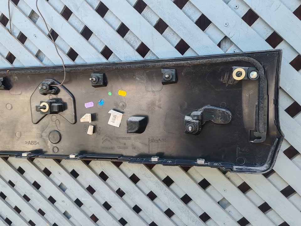 Moldura de portalón Citroen C4 Captur 2015 - 2018 - Imagen 5