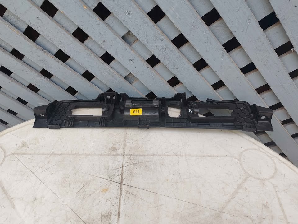 Moldura foco de patente Hyundai Creta 2022 - 2023 - Imagen 6