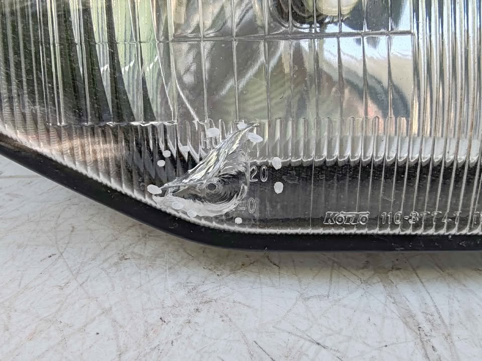Óptico derecho Mitsubishi Montero 1991 - 1995 - Imagen 2
