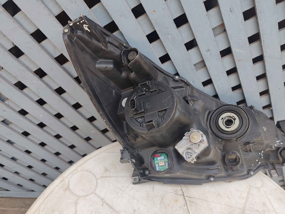 Óptico izquierdo Subaru Outback 2015 - 2018 (III) - Imagen 6