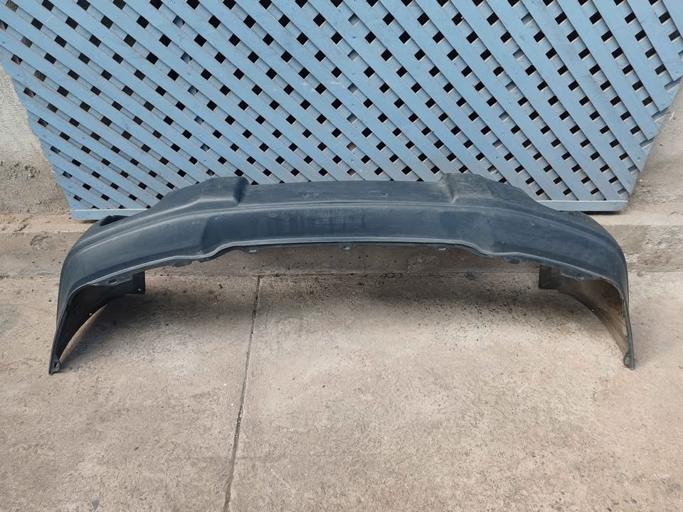 Parachoque delantero Subaru Forester 1998 - 2000 - Imagen 5