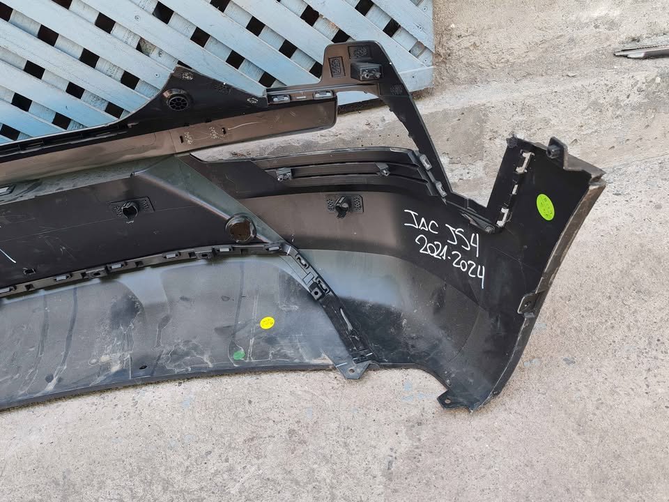 Parachoque trasero JAC JS4 2021 - 2024 - Imagen 8
