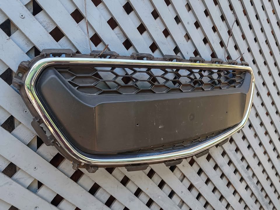 Rejilla de parachoque chevrolet Spark GT 2018 - 2024 - Imagen 2