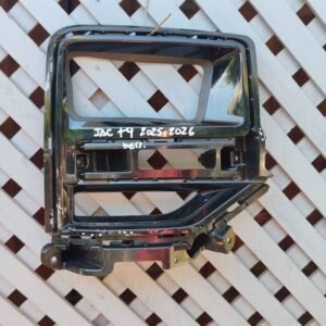 Tapa de neblinero derecho JAC T9 2025 - 2026
