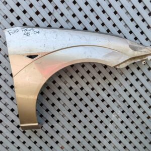 Tapabarro derecho Ford Focus 1998 - 2004
