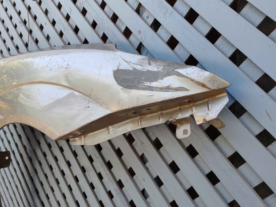 Tapabarro derecho Ford Focus 1998 - 2004 - Imagen 7