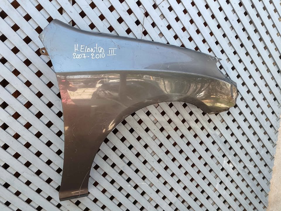 Tapabarro derecho Hyundai Elantra 2007 - 2010 - Imagen 3