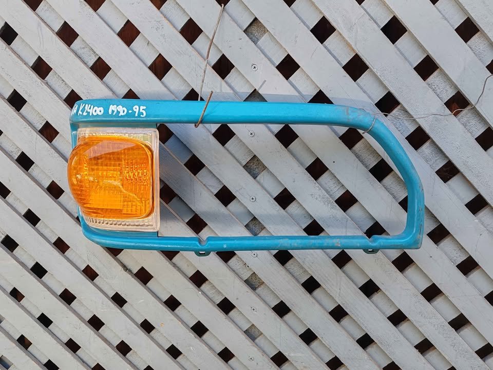 Foco intermitente derecho Kia K2400 1990 - 1995