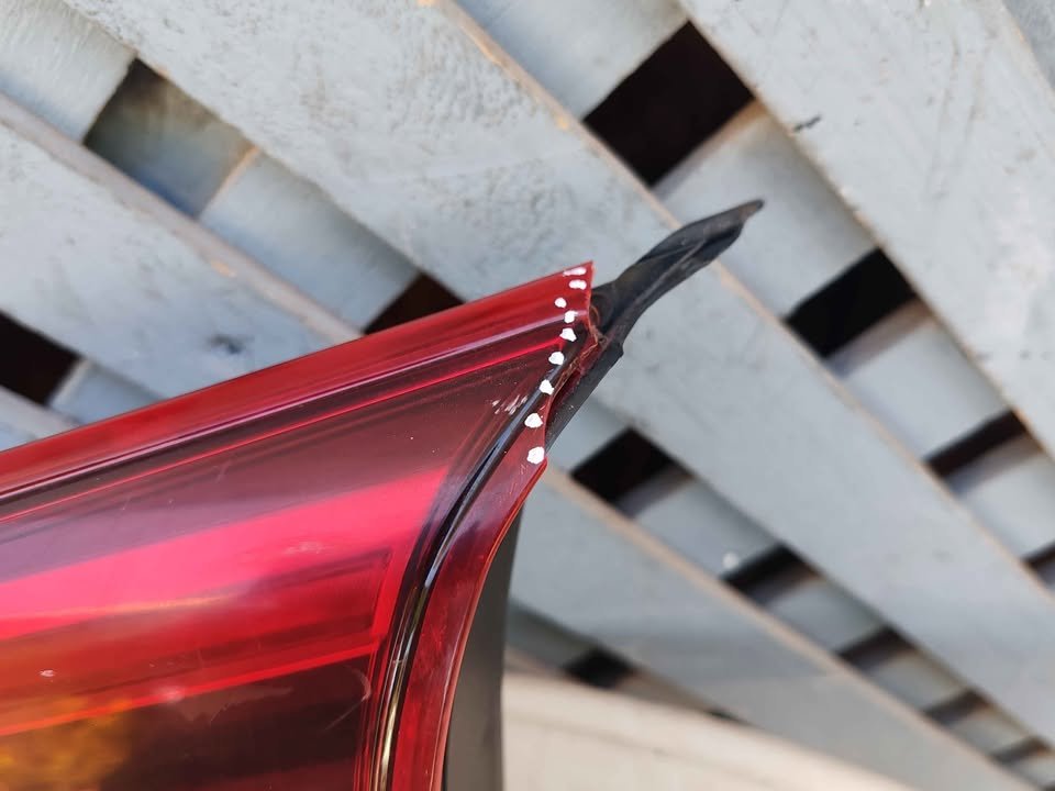 Foco trasero derecho de portalón Mazda 3 2015 - 2019 - Imagen 4