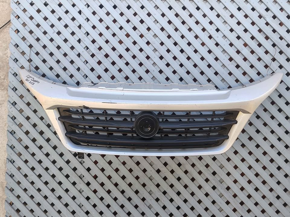Máscara Fiat Ducato 2017 - 2023