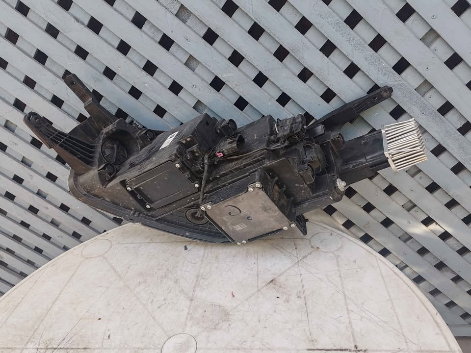 Óptico derecho MG ZX 2021 - 2025 - Imagen 7