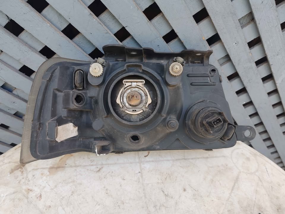 Óptico izquierdo Ford Ranger 2005 - 2009 - Imagen 8