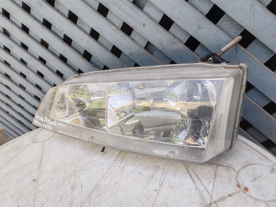 Óptico izquierdo Honda Accord 1994 - 1997 - Imagen 3