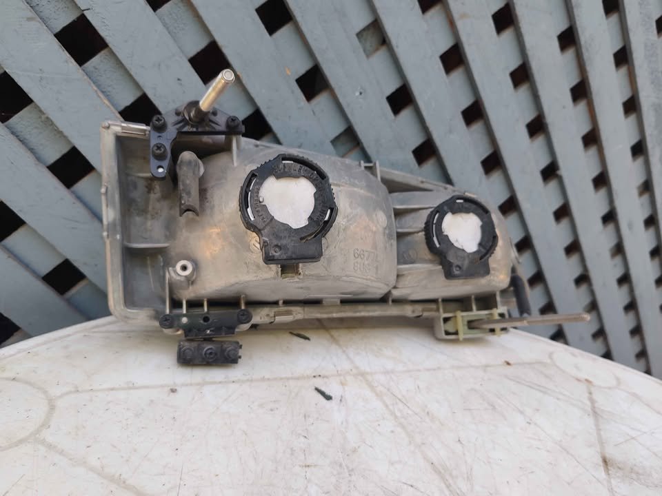 Óptico izquierdo Honda Accord 1994 - 1997 - Imagen 4