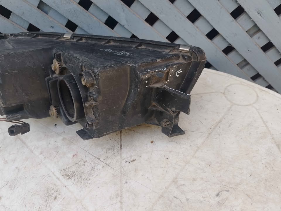 Óptico izquierdo Mitsubishi Galant 1997 - 2000 - Imagen 6