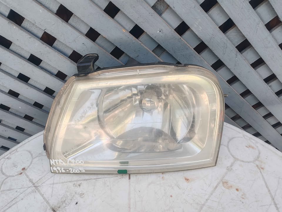 Óptico izquierdo Mitsubishi L200 2000 - 2005 - Imagen 2