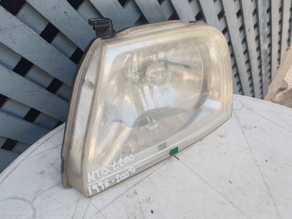 Óptico izquierdo Mitsubishi L200 2000 - 2005 - Imagen 3