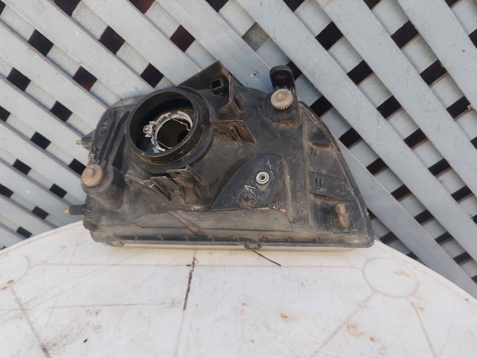 Óptico izquierdo Mitsubishi L200 2000 - 2005 - Imagen 6