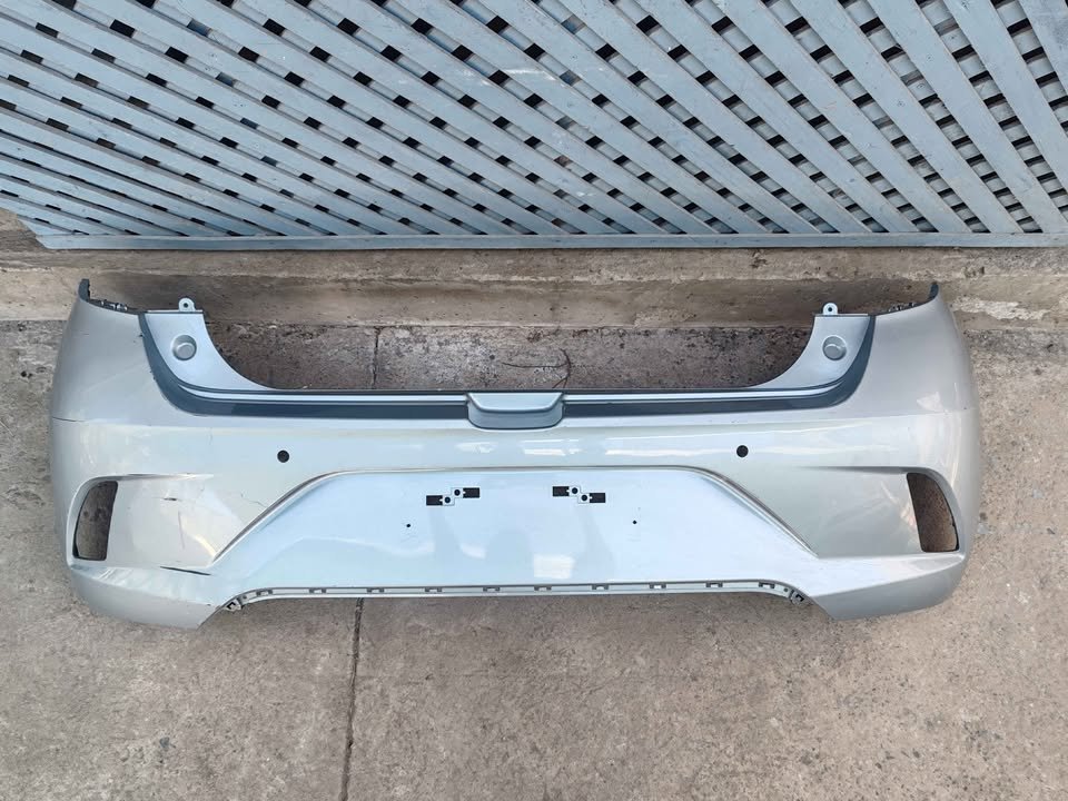 Parachoque trasero Hyundai Grand i10 2021 - 2024