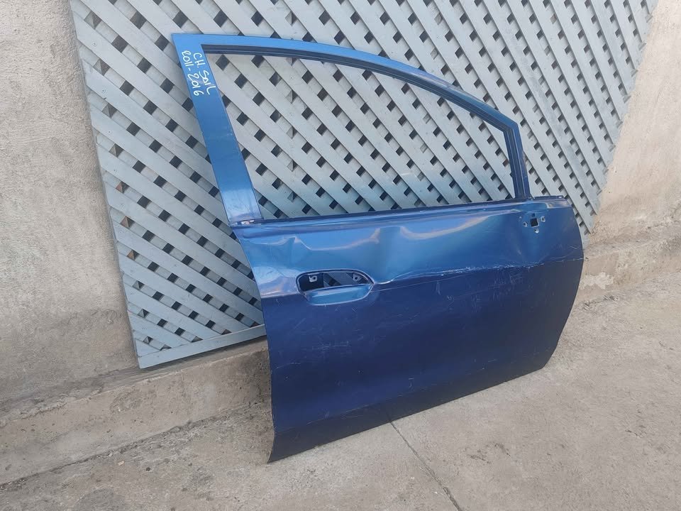 Puerta delantera derecha Chevrolet Sail 2011 - 2016 - Imagen 3
