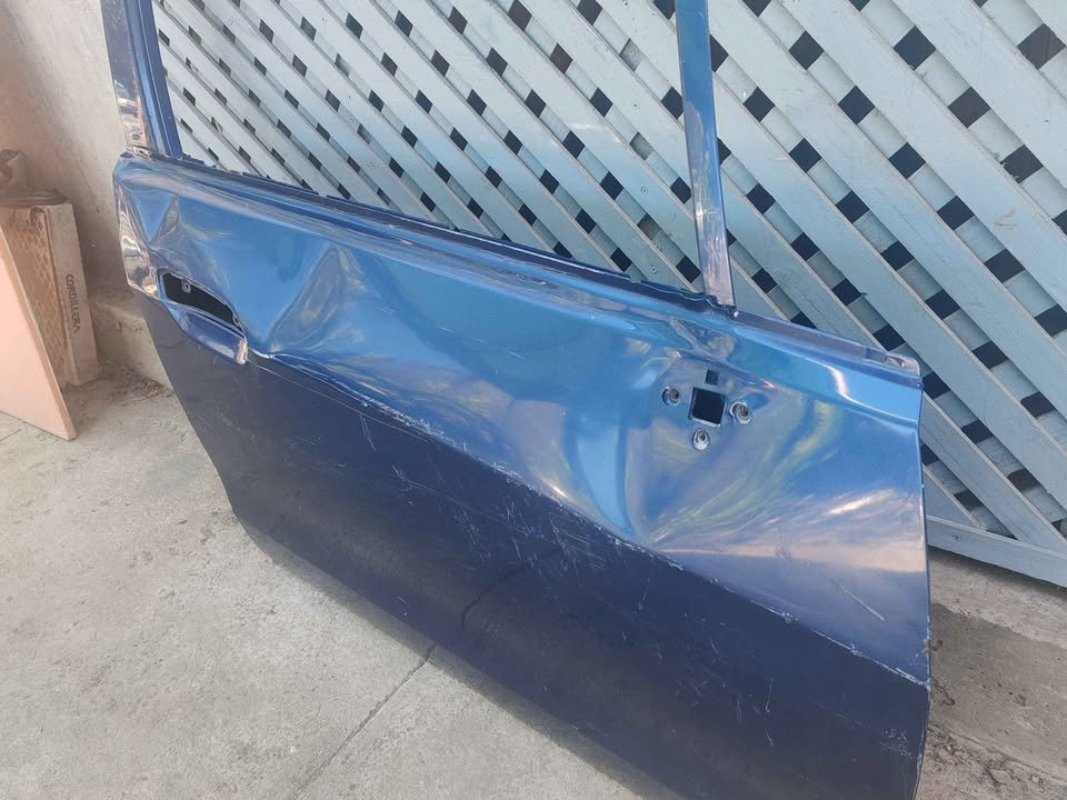 Puerta delantera derecha Chevrolet Sail 2011 - 2016 - Imagen 6