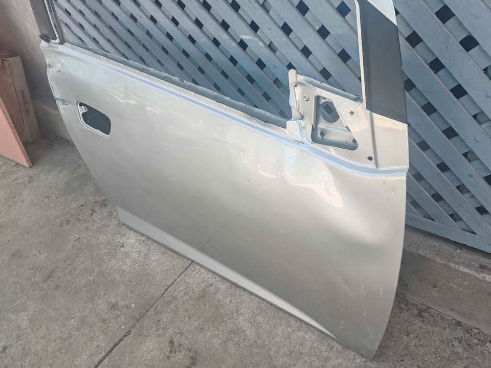 Puerta delantera derecha Chevrolet Spark GT 2011 - 2017 - Imagen 6