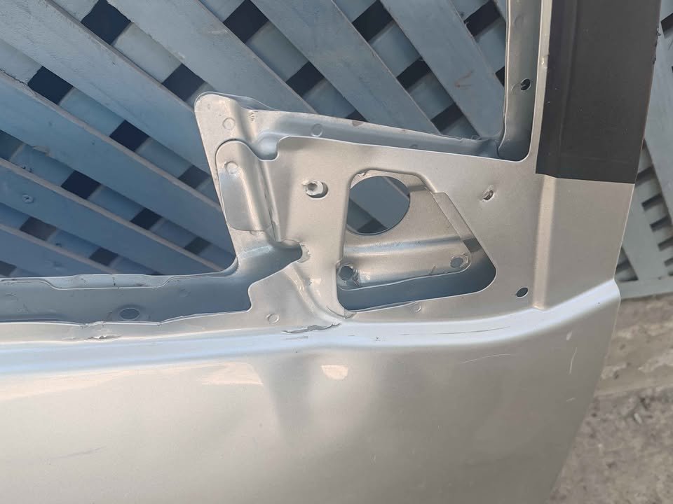 Puerta delantera derecha Chevrolet Spark GT 2011 - 2017 - Imagen 7