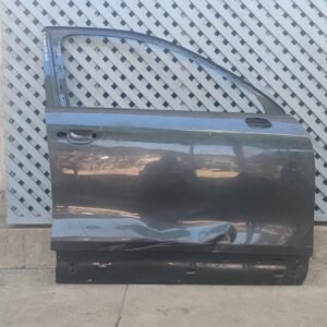 Puerta delantera derecha Volkswagen Touareg 2012 - 2017