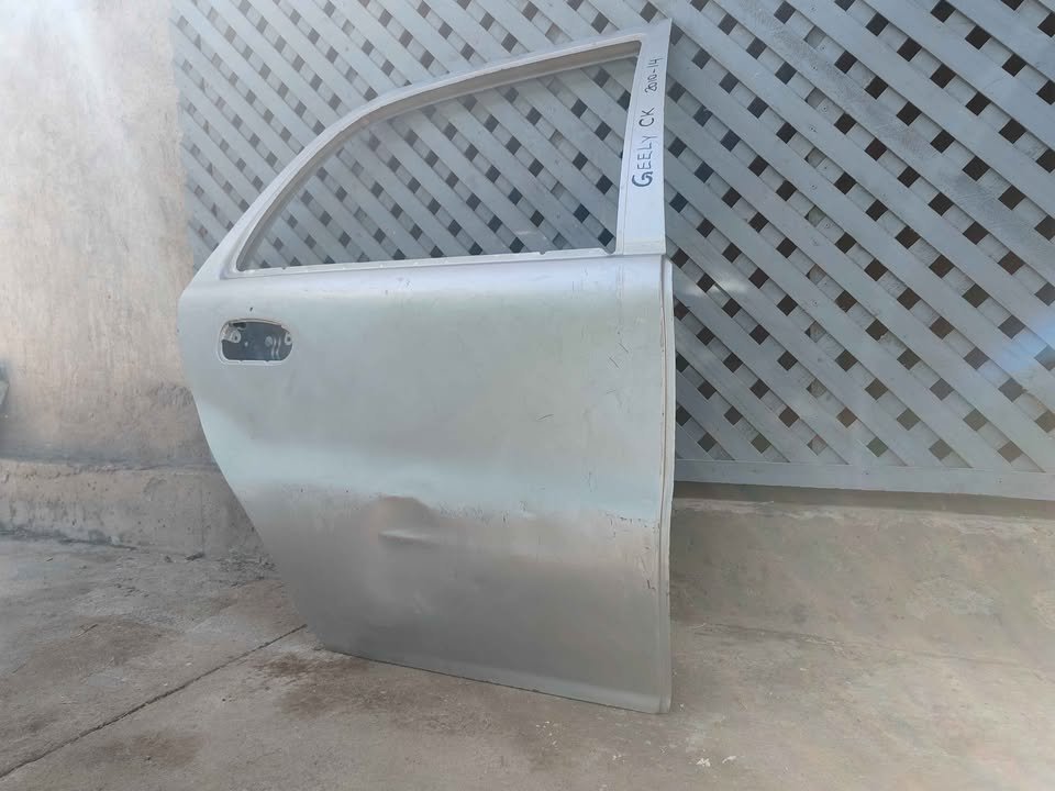 Puerta trasera derecha Geely CK 2010 - 2014 - Imagen 4