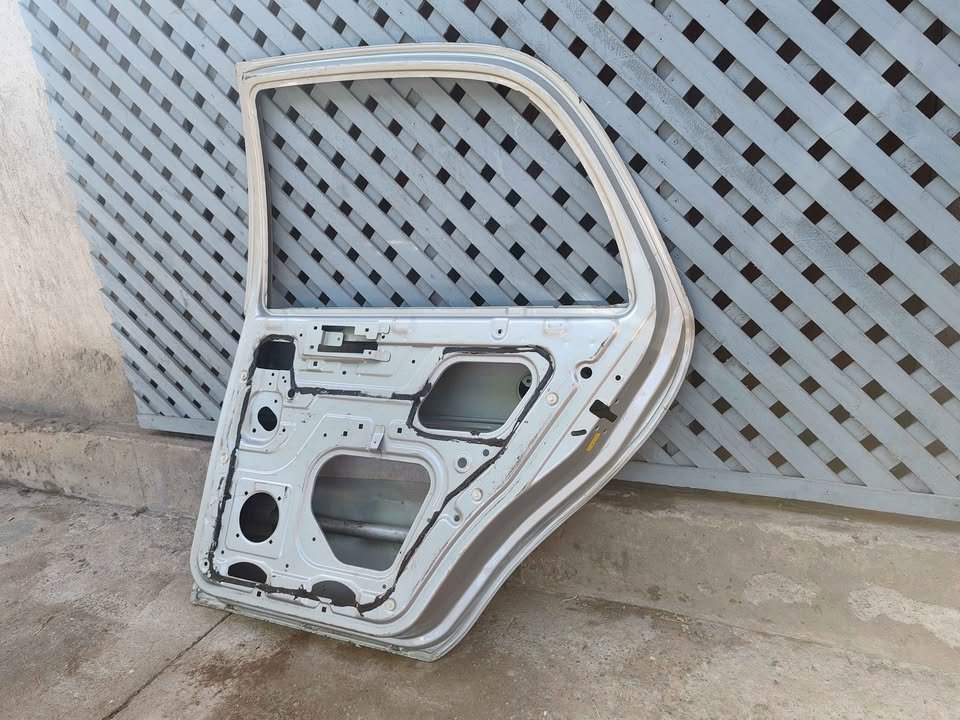 Puerta trasera derecha Geely CK 2010 - 2014 - Imagen 7