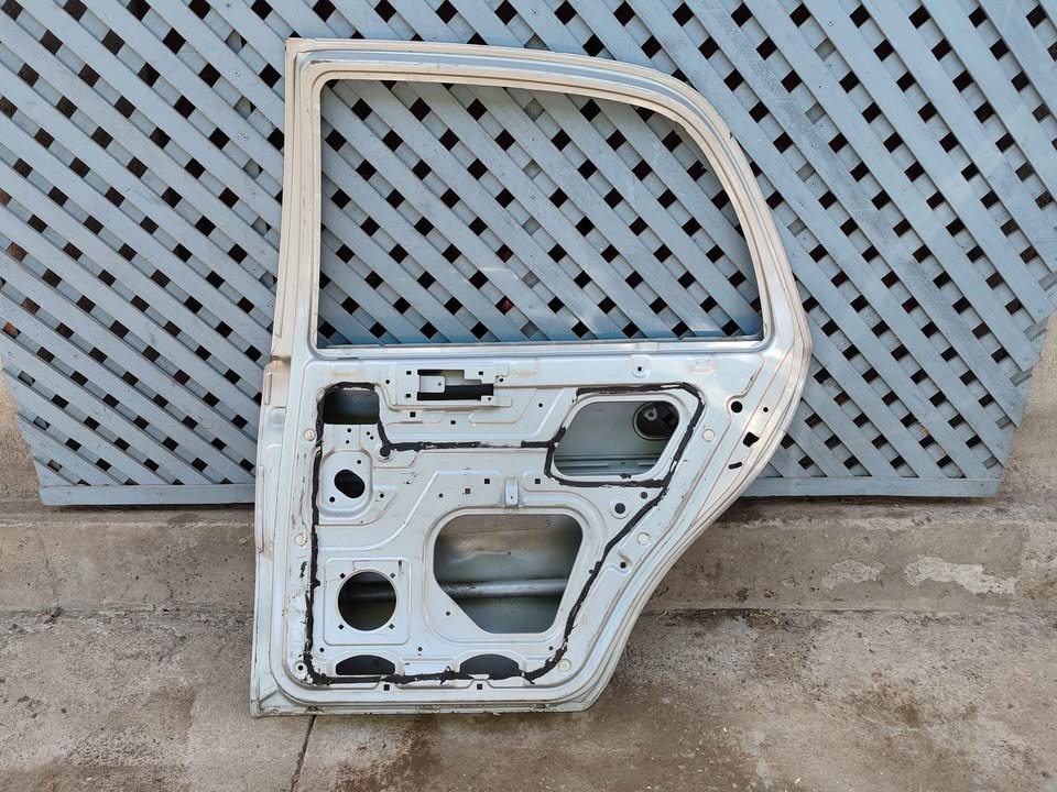 Puerta trasera derecha Geely CK 2010 - 2014 - Imagen 8