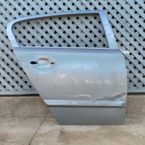 Puerta trasera derecha Opel Vectra 2006 - 2011