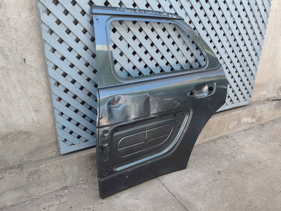 Puerta trasera izquierda Citroen C4 Cactus 2016 - 2018 - Imagen 4