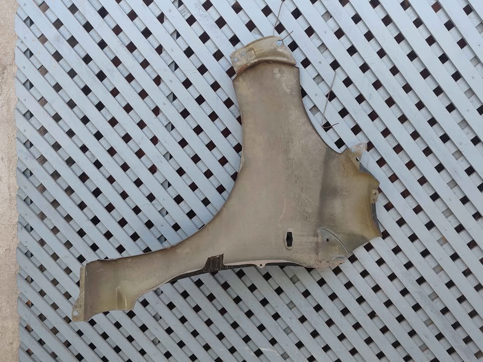 Tapabarro derecho Peugeot 107 y Citroen C1 2005 - 2014 - Imagen 6