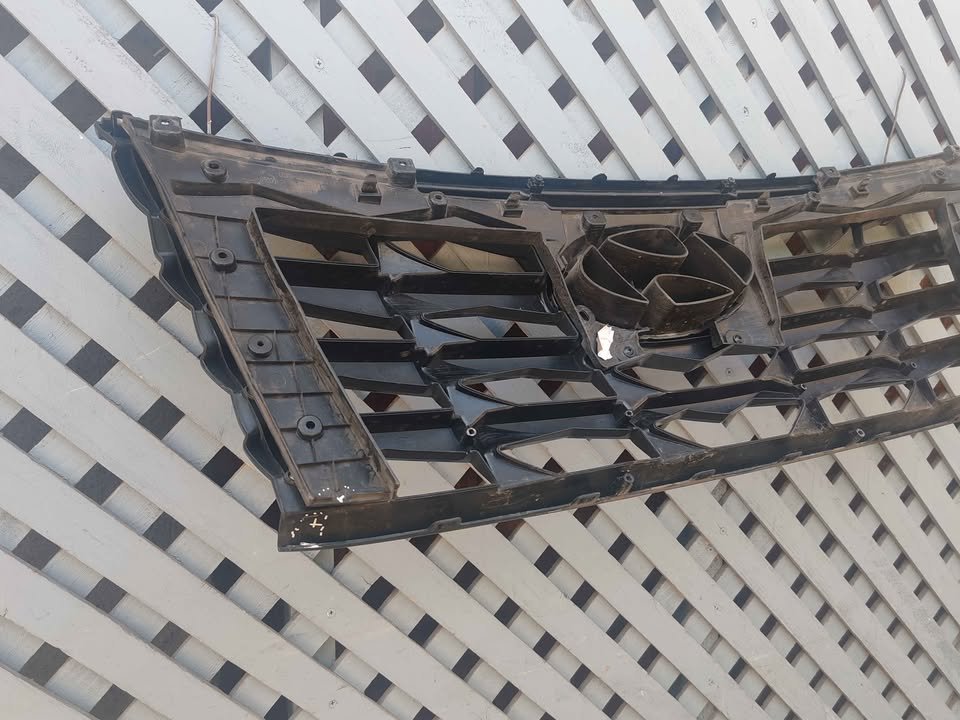Máscara Hyundai Tucson 2022 - 2025 - Imagen 6
