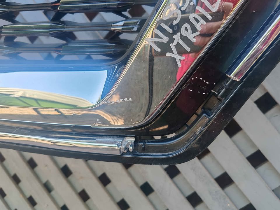 Máscara Nissan Xtrail 2023 - 2026 - Imagen 5