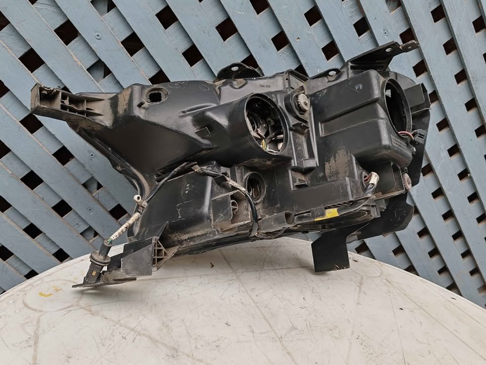 Óptico derecho Ford Ranger 2017 - 2023 - Imagen 8