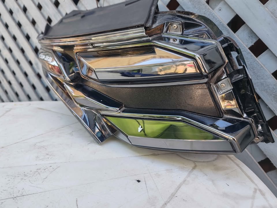 Óptico derecho Hyundai Tucson 2025 - 2026 - Imagen 4
