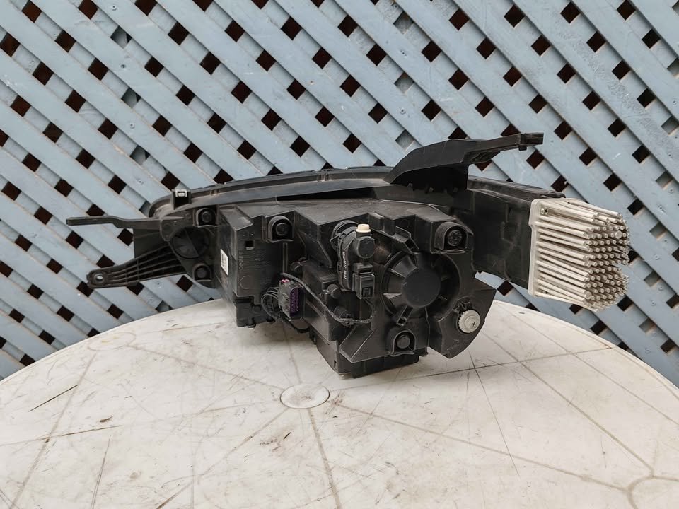 Óptico derecho MG ZX (base) 2021 - 2025 - Imagen 7