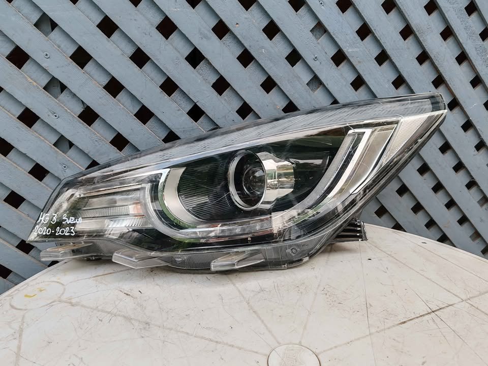 Óptico izquierdo MG 3 2020 - 2023