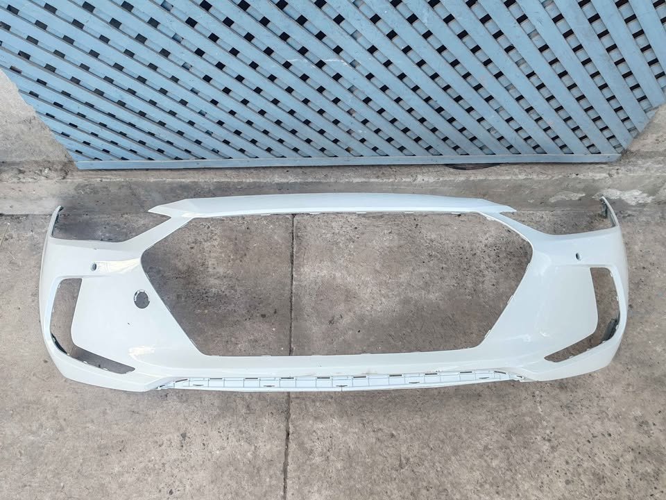 Parachoque delantero Hyundai Elantra 2016 - 2018