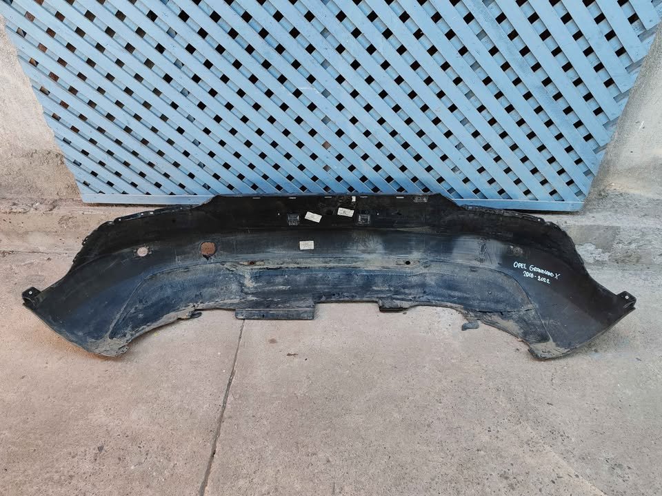 Parachoque trasero Opel Grandland X 2018 - 2022 - Imagen 9