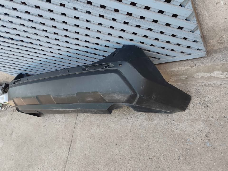 Parachoque trasero Toyota RAV4 2019 - 2024 - Imagen 4