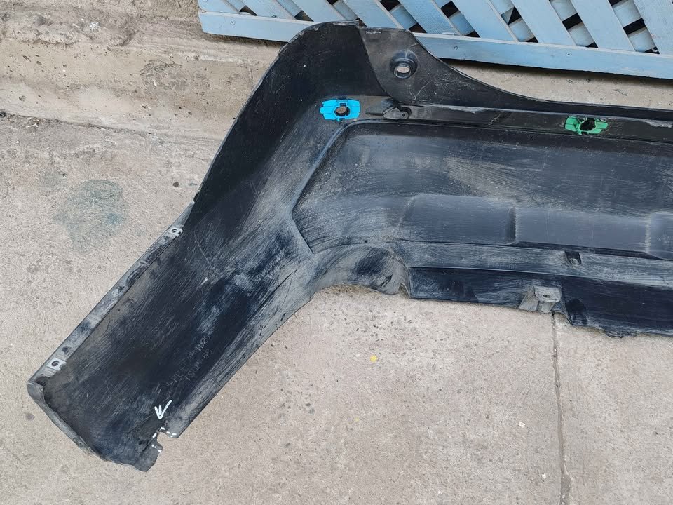 Parachoque trasero Toyota RAV4 2019 - 2024 - Imagen 7